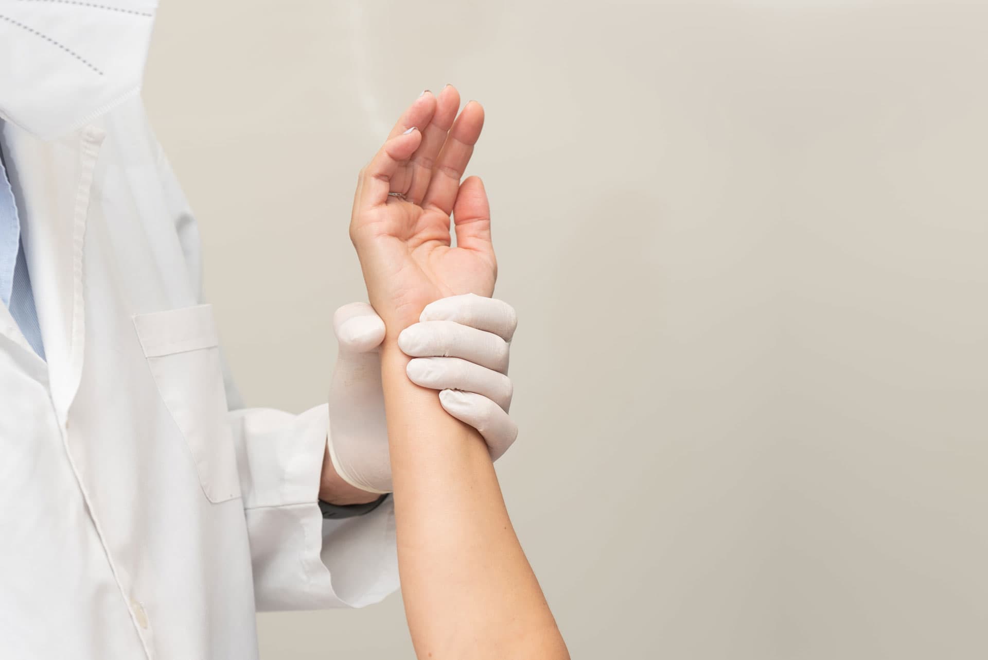 Tratamiento para patologías de muñeca y mano en Pontevedra